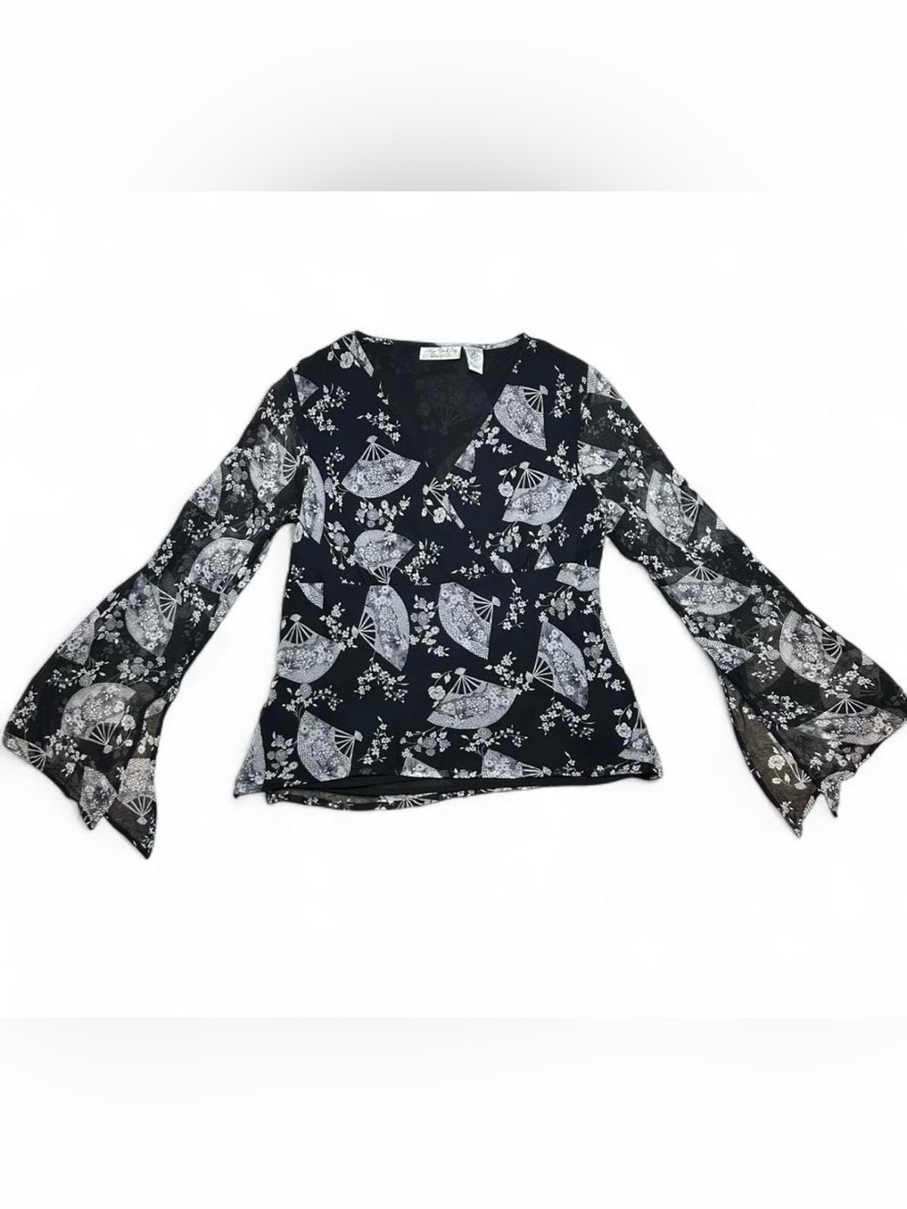 Women's Black Floral Fan Print V-Neck Bell Sleeve Top